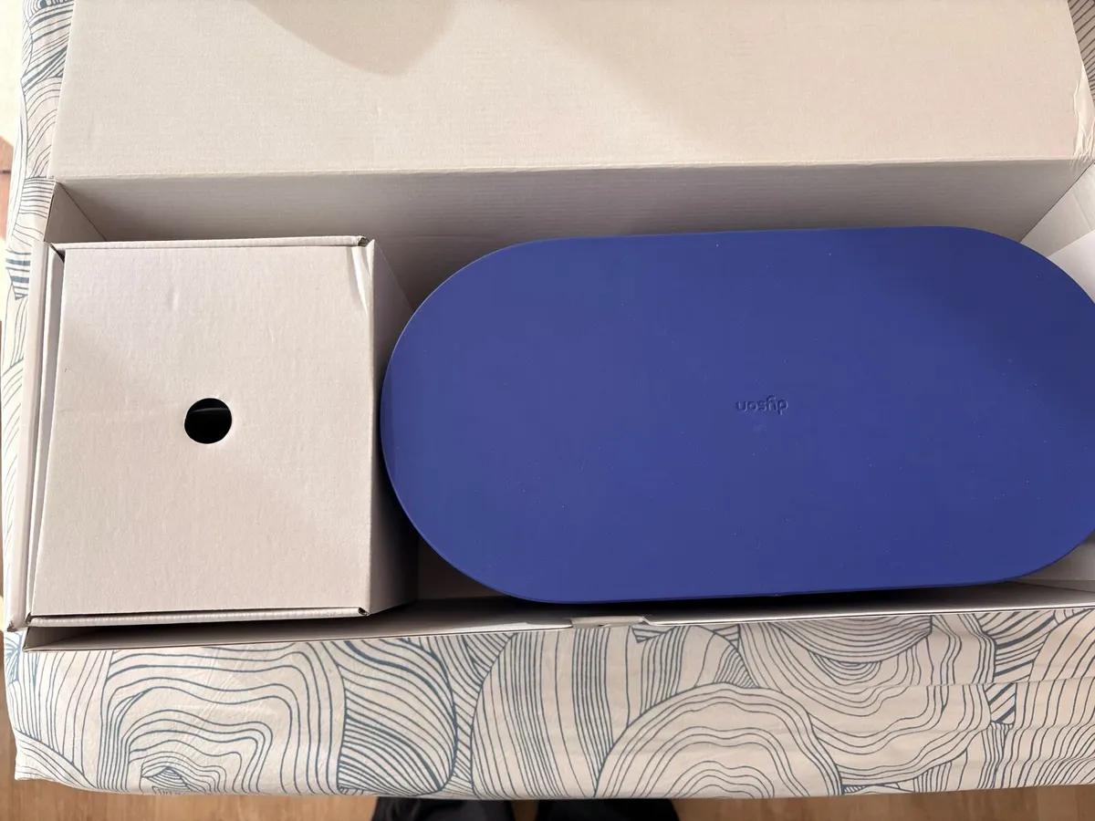 Brand new Dyson Airwrap I.d - Image 3