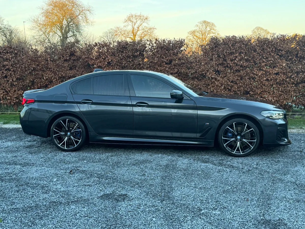 2020 BMW 530e LCi Model M Sport M Performance - Image 2