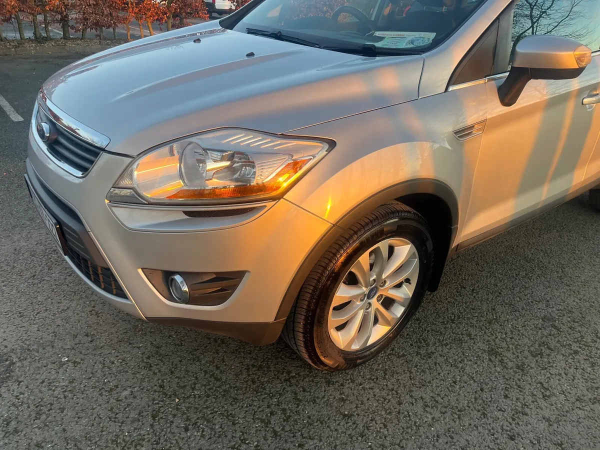 Ford kuga 4x4 Diesel - Image 4