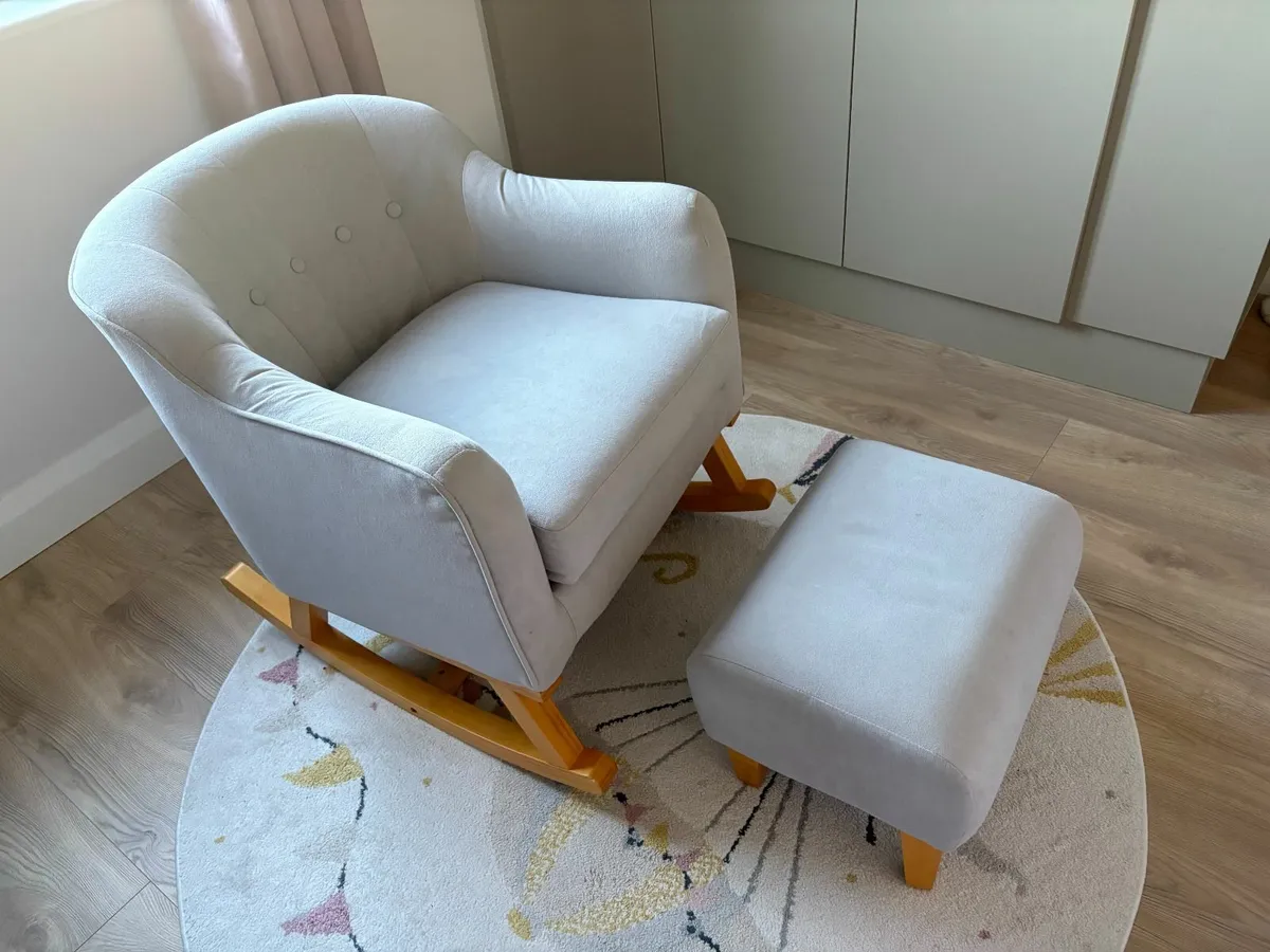 Baby Rocking Chair with Footstool - Image 1