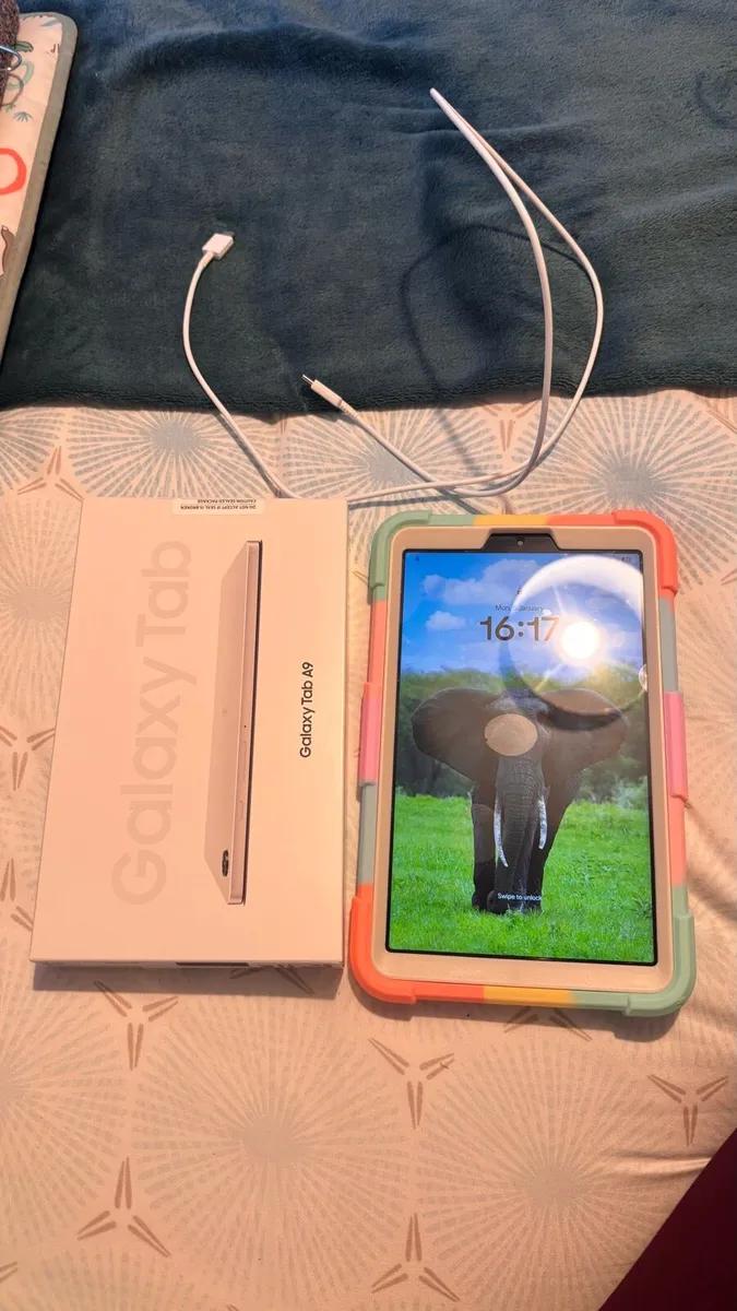 Samsung A9 Tablet - Image 1