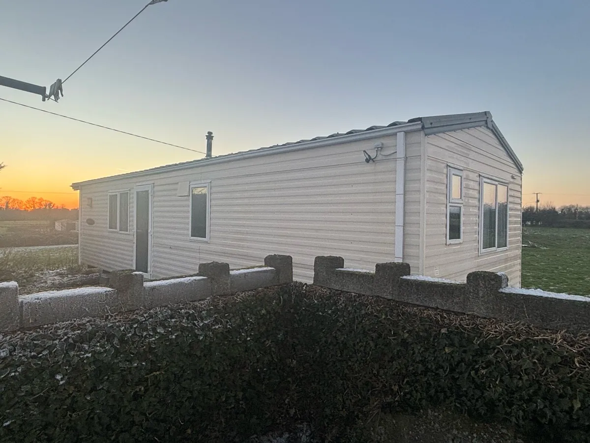 Mobile Home - Image 2