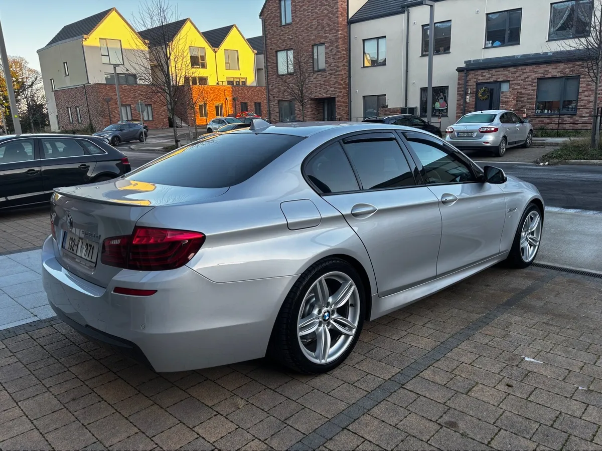 BMW 5-Series 2013 - Image 4