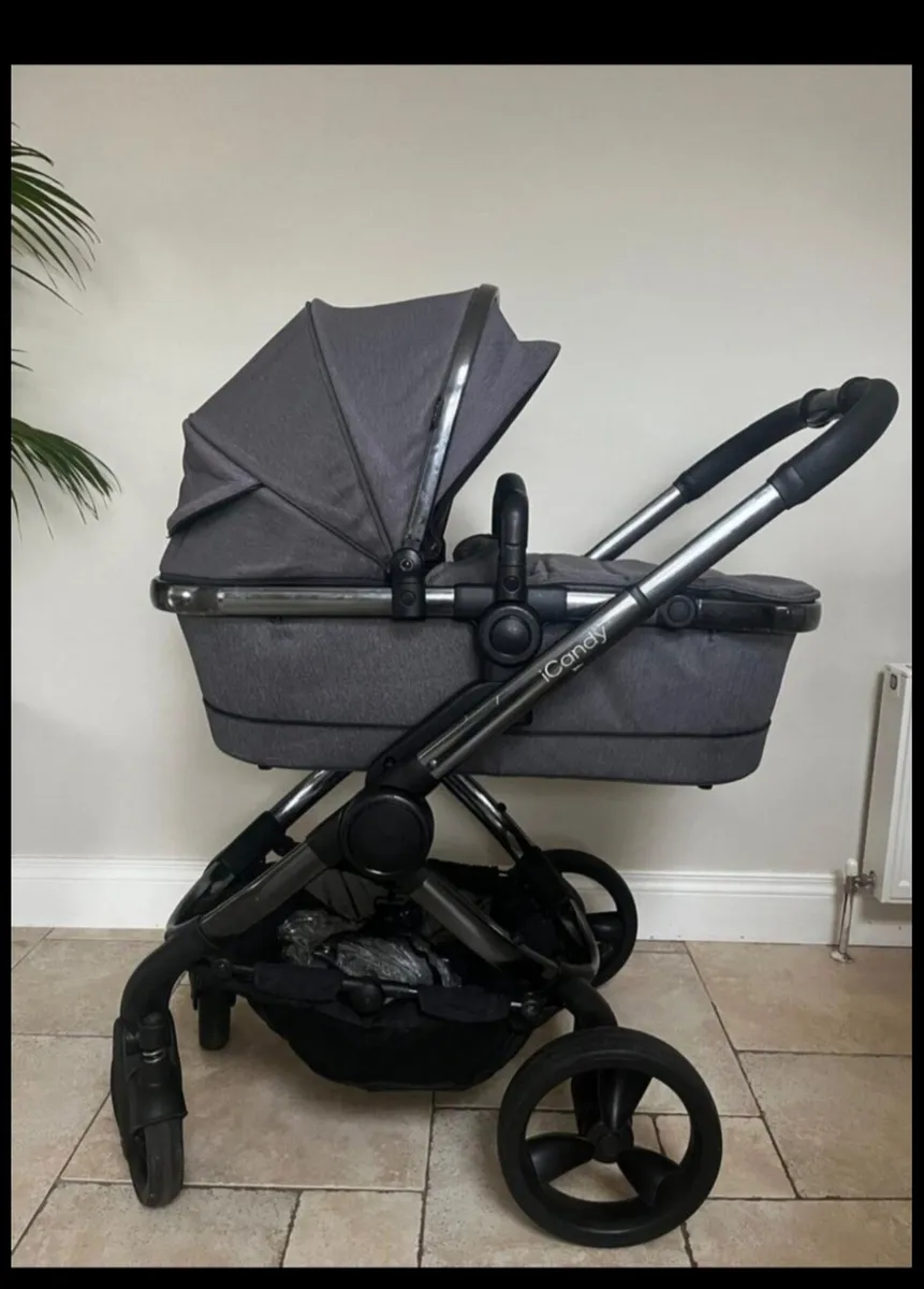Icandy peach 7 & maxi cosi car seat - Image 1