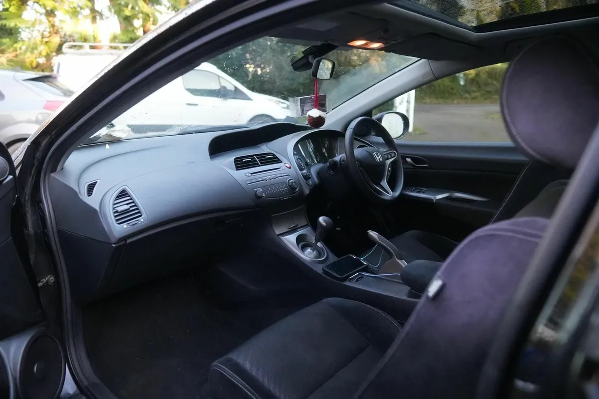 2010 Honda Civic Type S 2.2 Diesel NCT 11/26 - Image 3