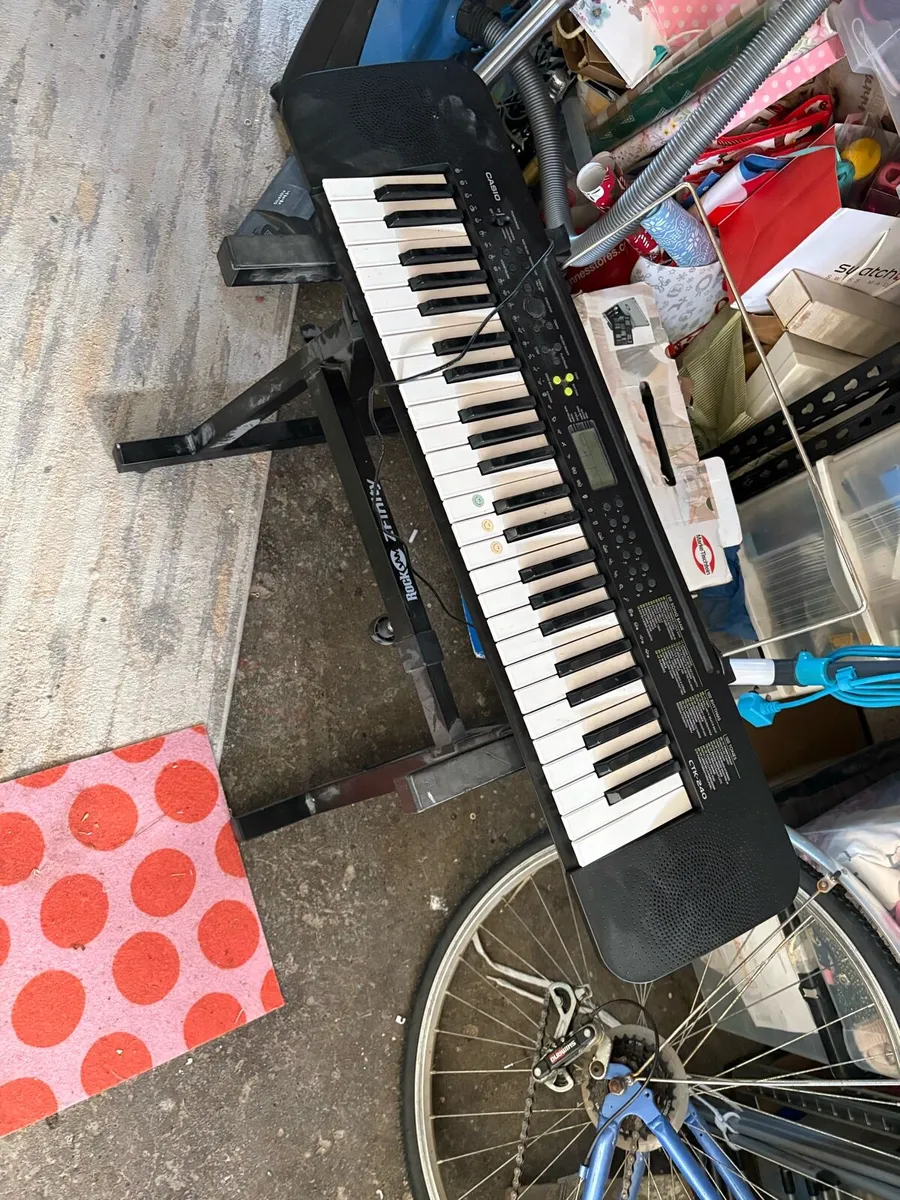 Piano Keyboard - Image 2