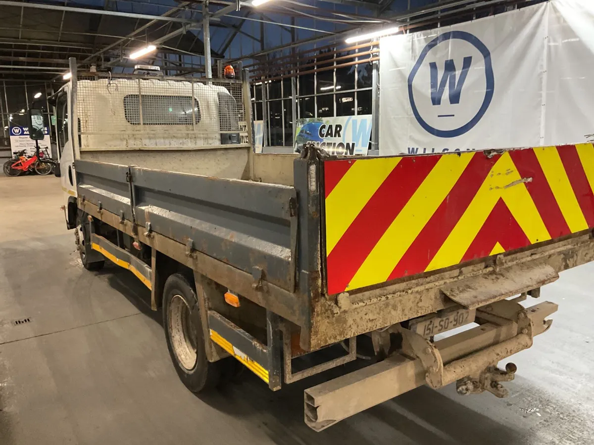 Isuzu 2015 For Auction! - Image 3