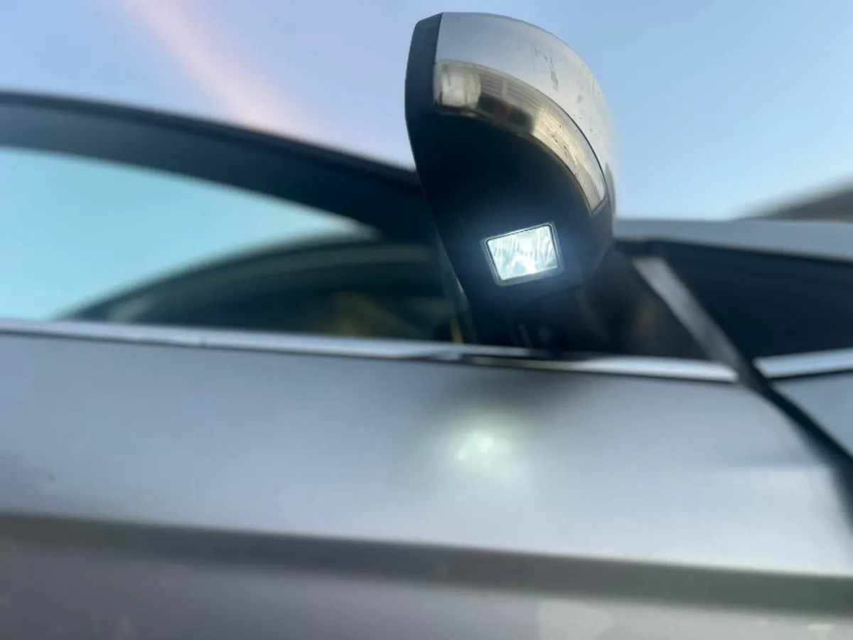 Ford Focus 2014 - Image 2