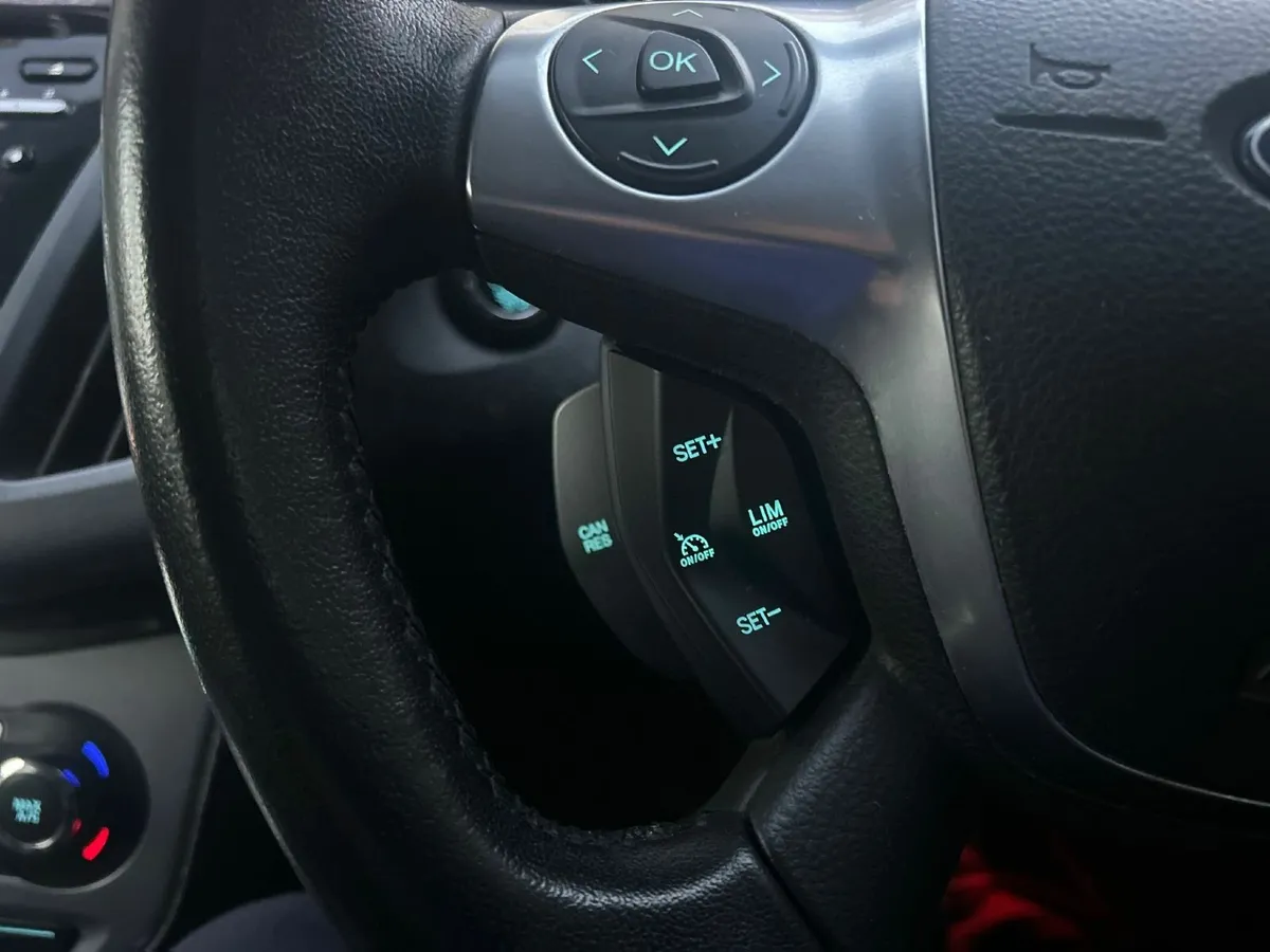 Ford Focus 2014 - Image 4