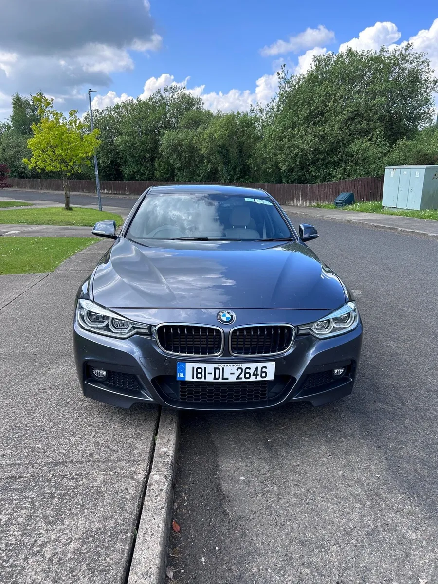 BMW 3-Series 2018 - Image 1