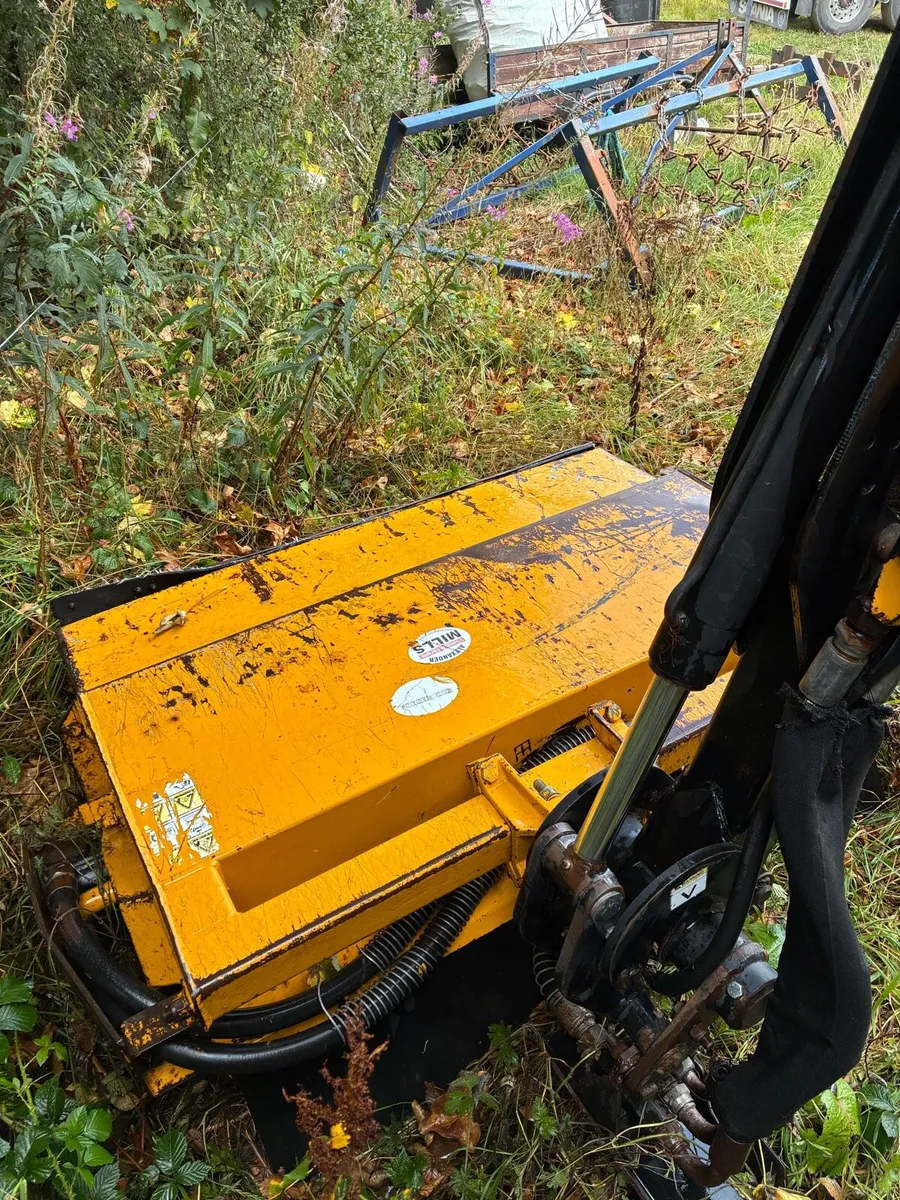 McConnell 6570T hedgecutter - Image 3