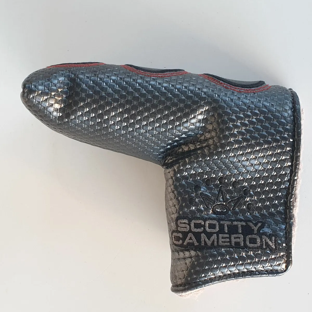 Scotty Cameron blade headcover - Image 1