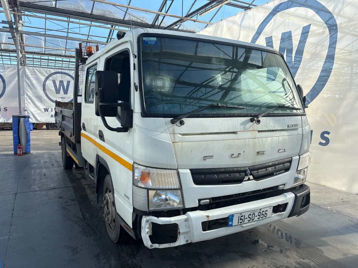 KENNEDY FUSO CANTER 2015 For Auction!! - Image 2