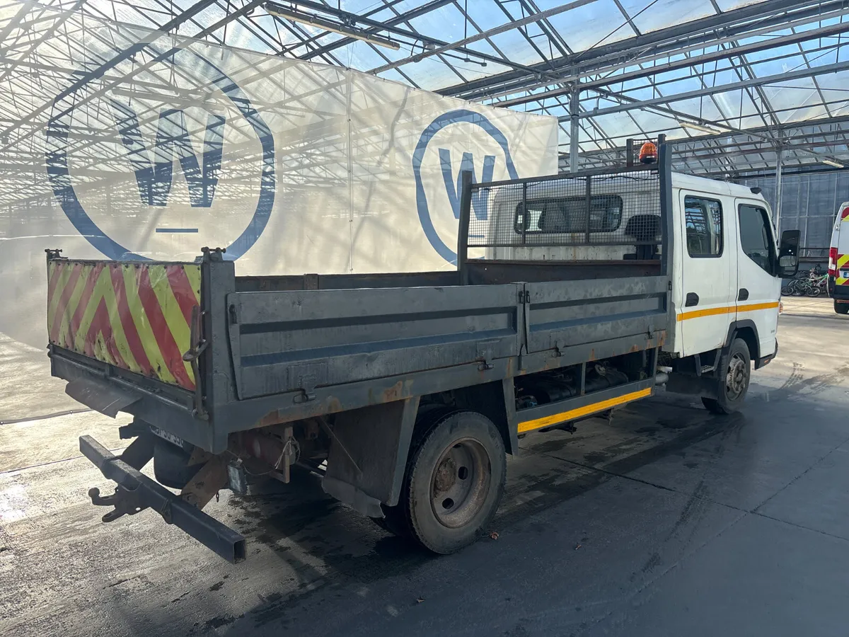 KENNEDY FUSO CANTER 2015 For Auction!! - Image 3