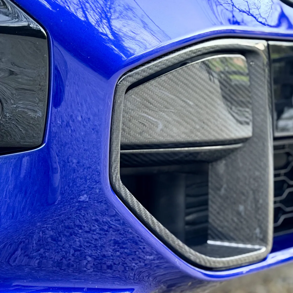 2022 (221) BMW X5 45e M Sport Pro *SAN MARINO BLUE - Image 4