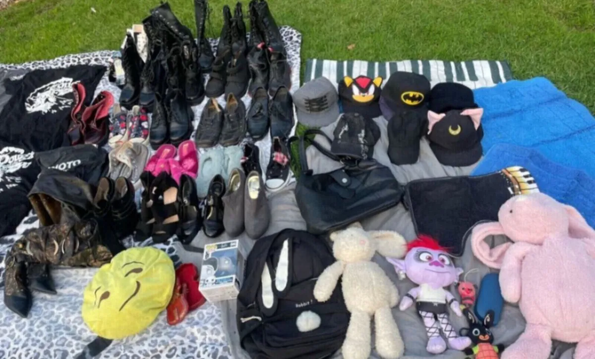 All clothes ONLY €49 - Image 4