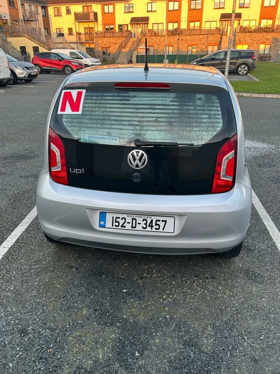 Volkswagen Up 2015 - Image 3