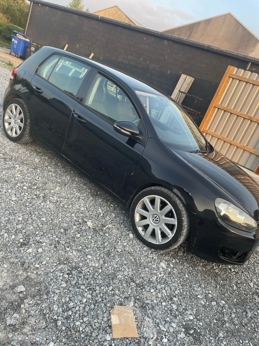 Volkswagen Golf SE 2.0L TDI - Image 3