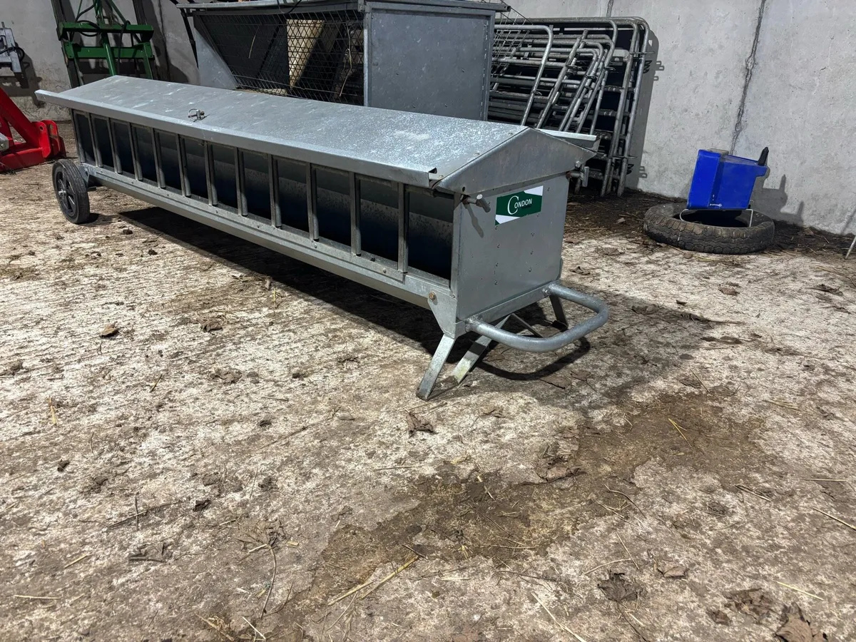 Lamb creep feeder & hay rack - Image 1