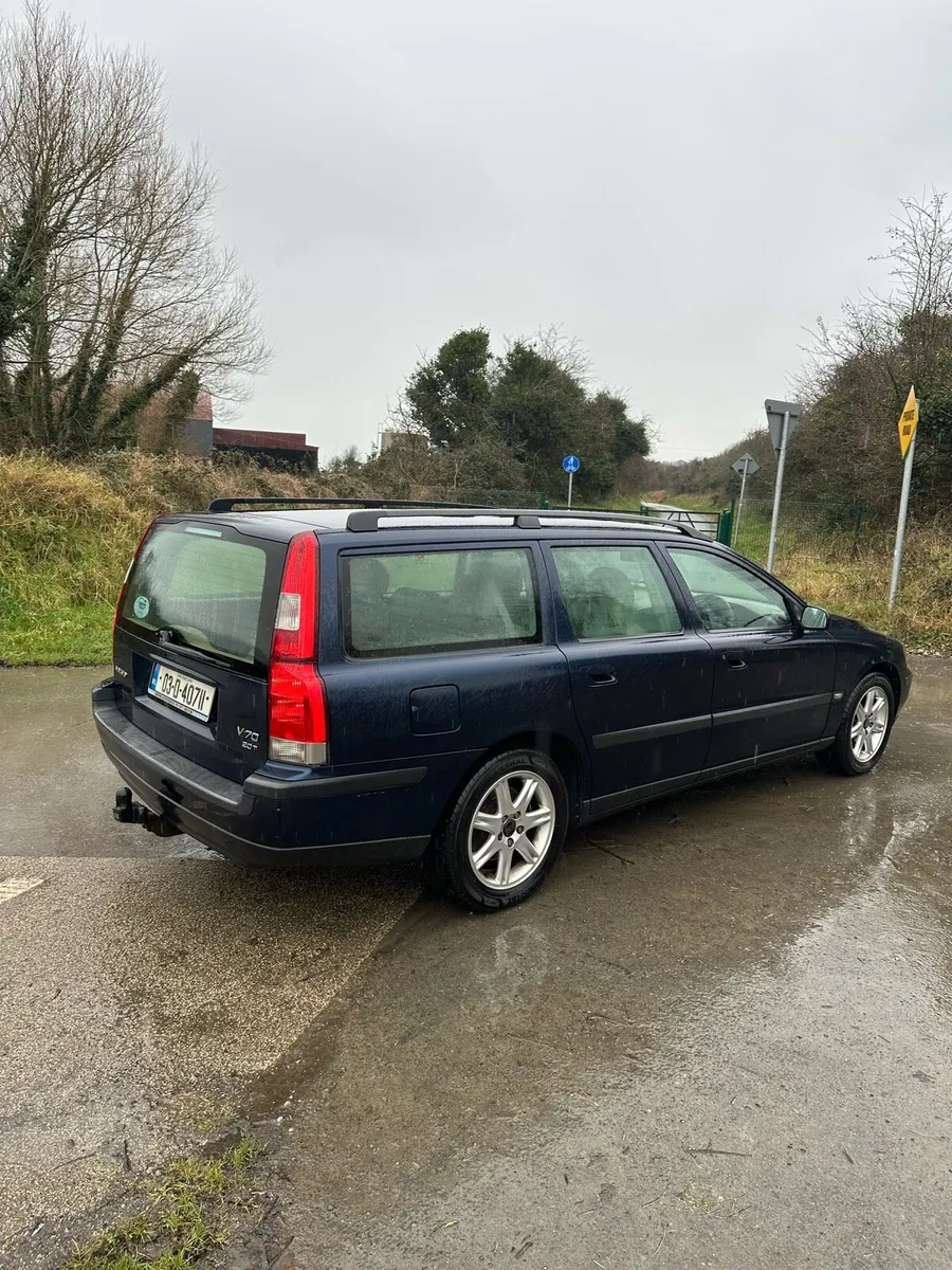 Volvo v70 2.0T - Image 3