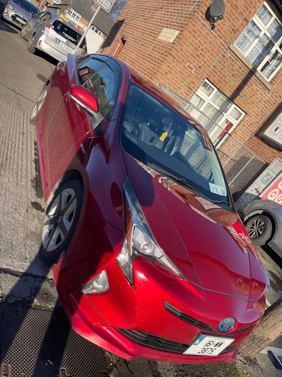 Toyota Prius - Image 3