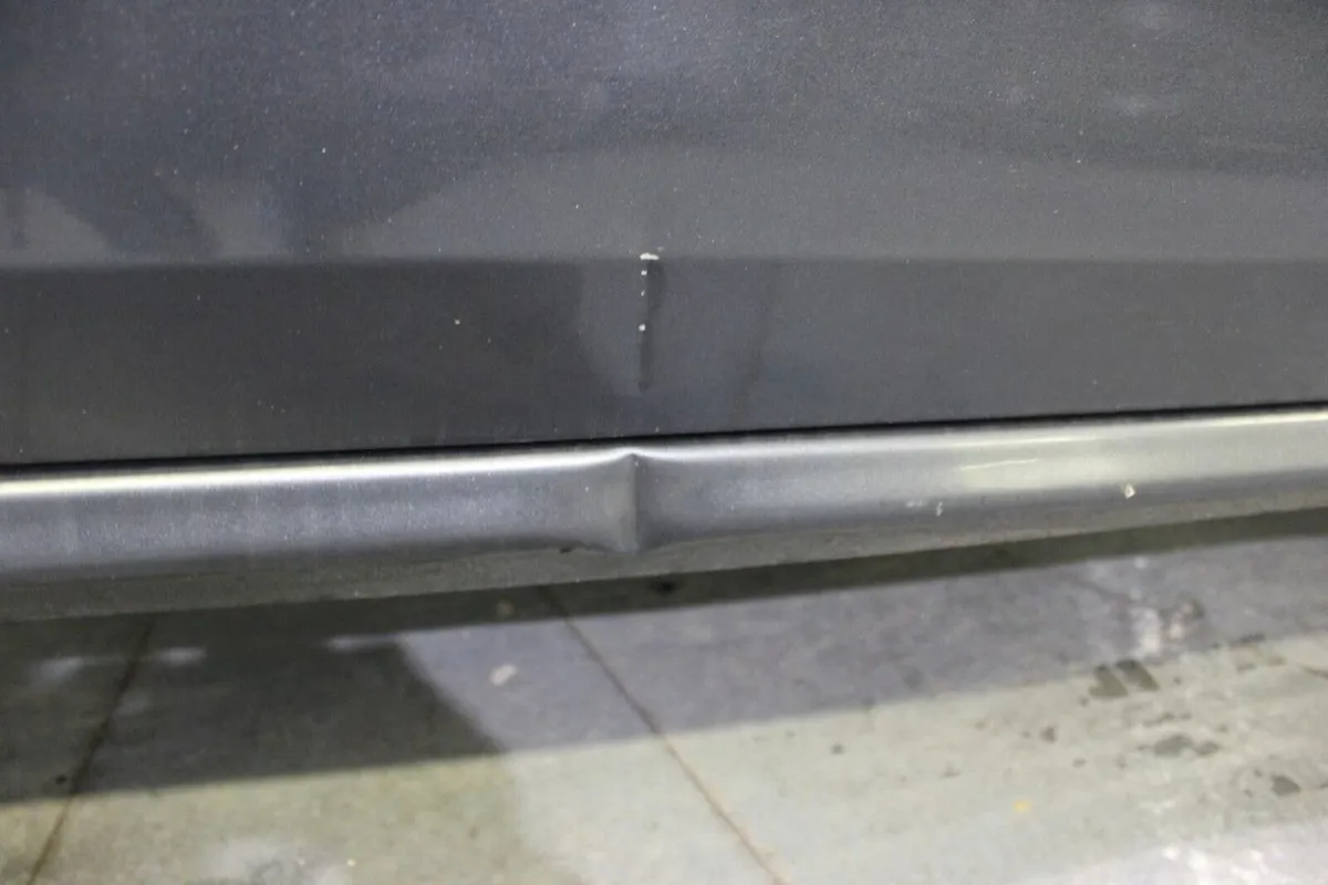 Peugeot 208 1.6 Blue Hdi 75 bhp Active 5dr - Image 4