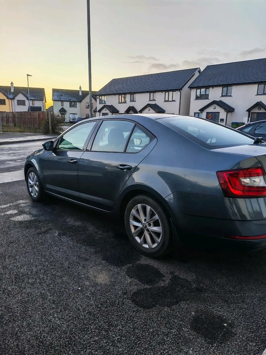 Skoda Octavia 2017 1.6 diesel - Image 4