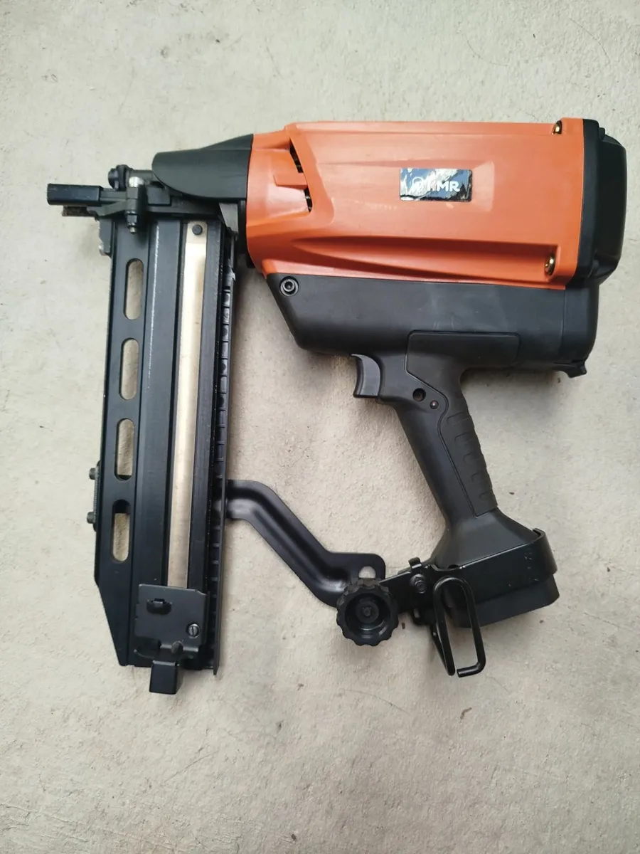 Staple gun - Image 1