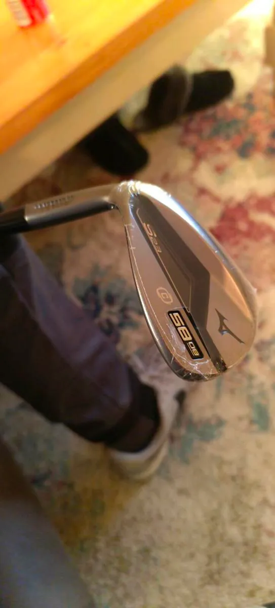 Golf wedge - Image 1