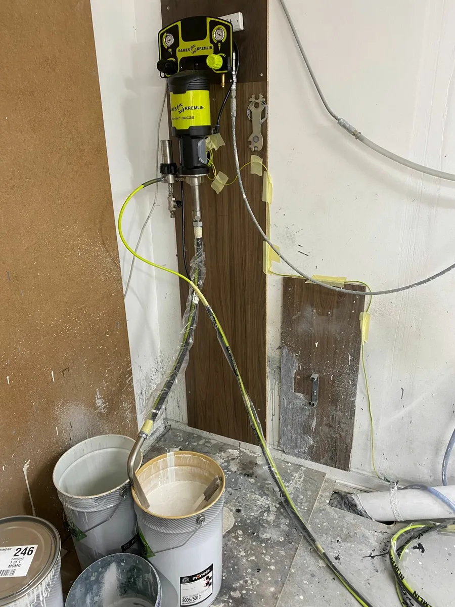 Kremlin Airmix 30C25 - Spray system - Image 2