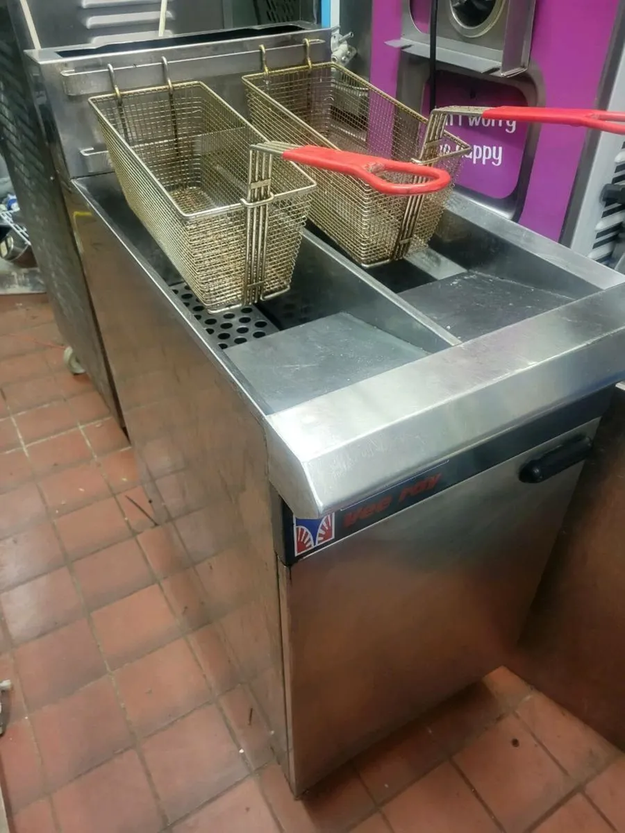 Fryer Natural Gas BLUE SEAL - Image 1