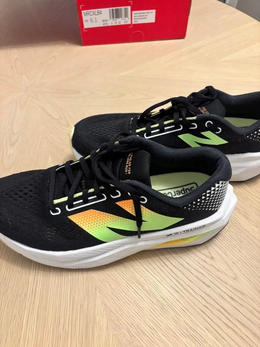 New Balance Supercomp Trainer V3 - Image 2