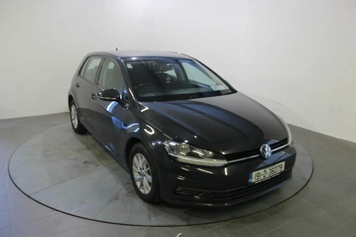 Volkswagen Golf 1.6 TDI 115HP Trendline - Image 1