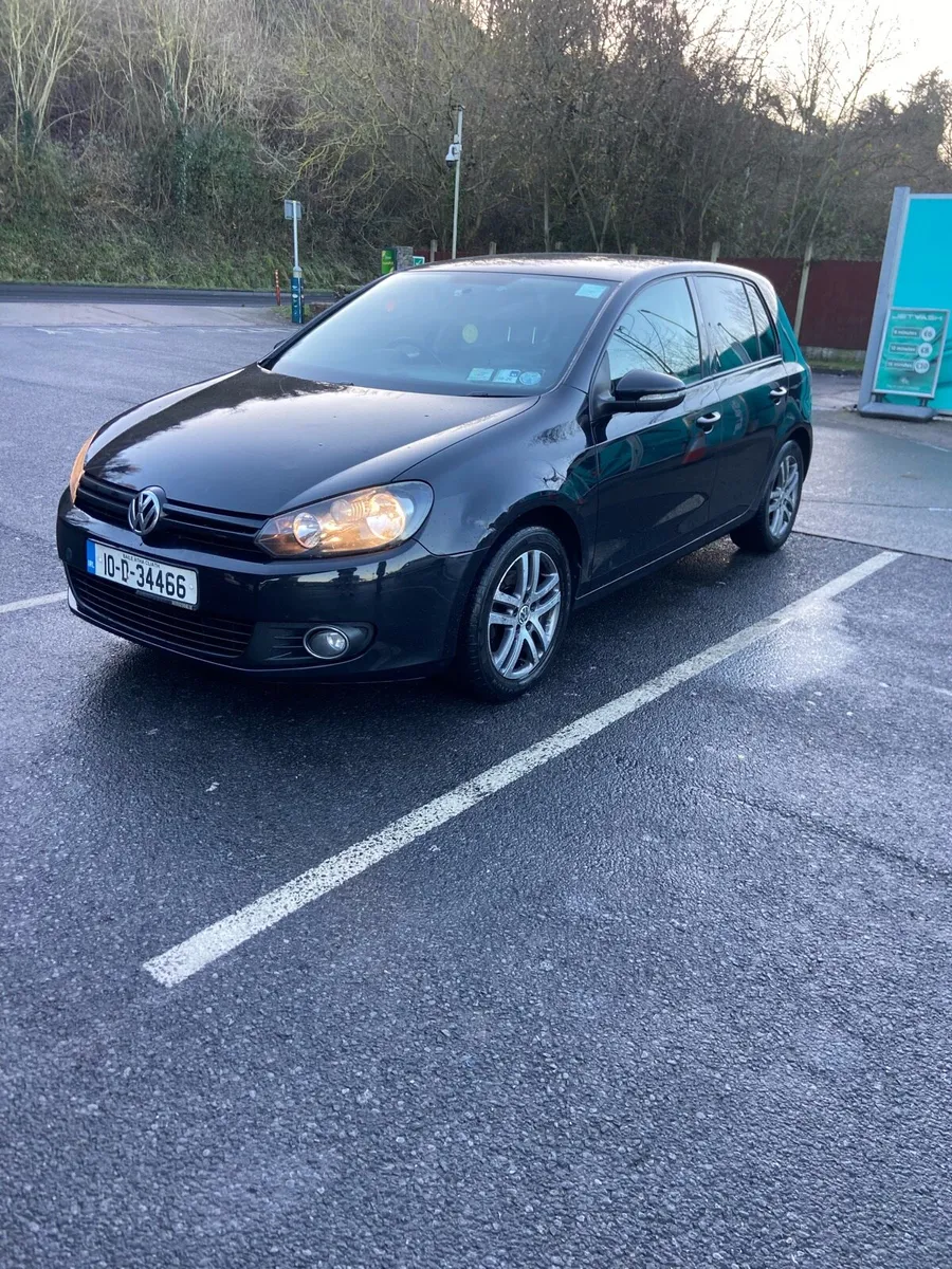 2010 Volkswagen Golf 1.6 TDI Manual - Image 1