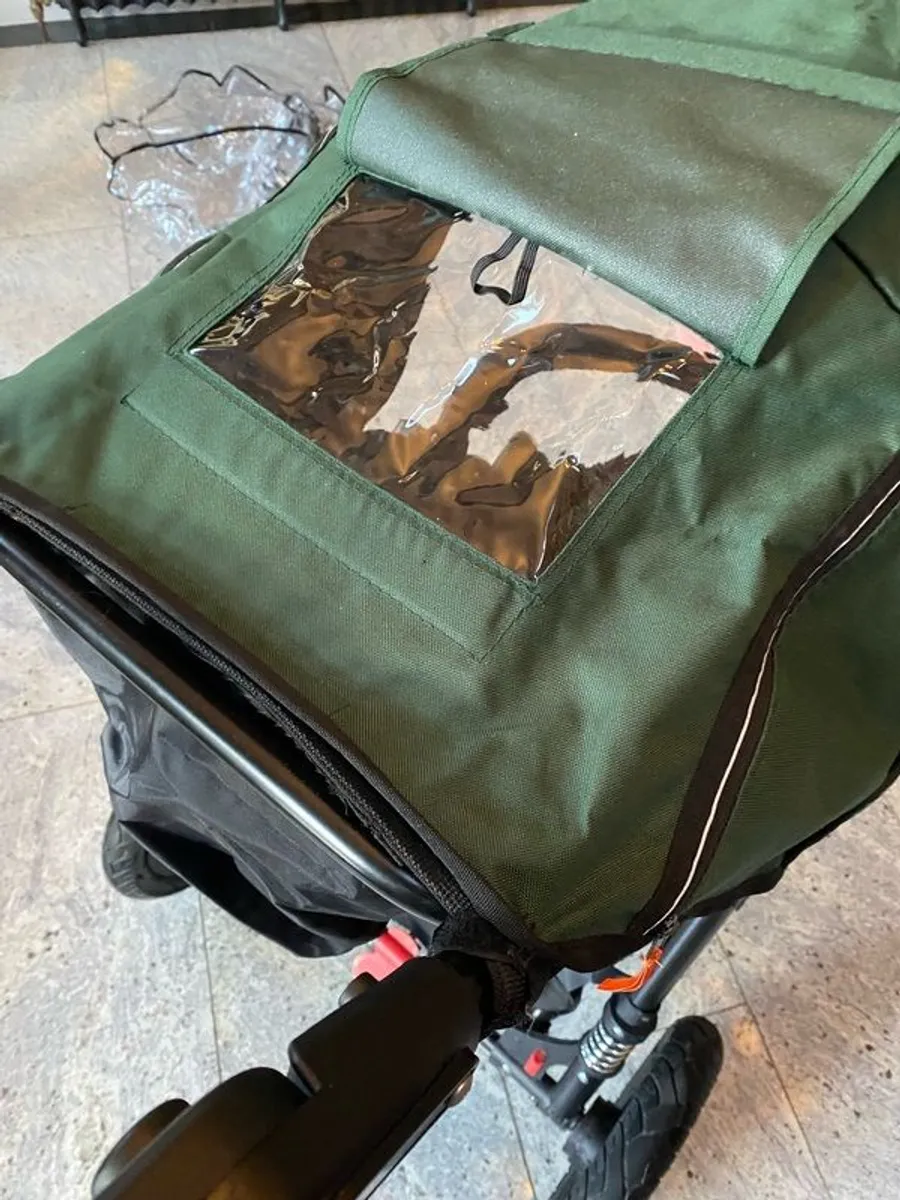 Nipper Out & About Single - Image 3