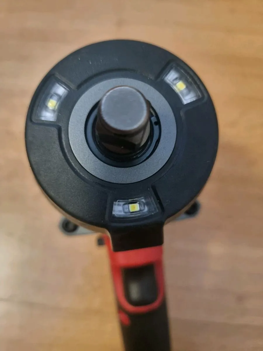 Milwaukee M18 Fuel 1/2' Gen4 High Torque Wrench Bo - Image 3