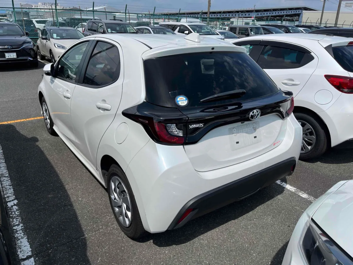 Toyota Yaris €17950! 2022 TOYOTA YARIS 1.0 AUTOMAT - Image 2