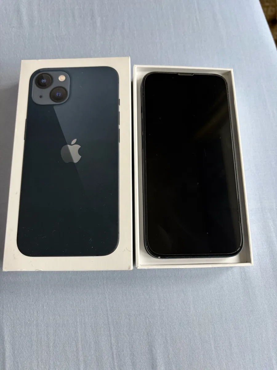 IPhone 13 128GB - Image 1