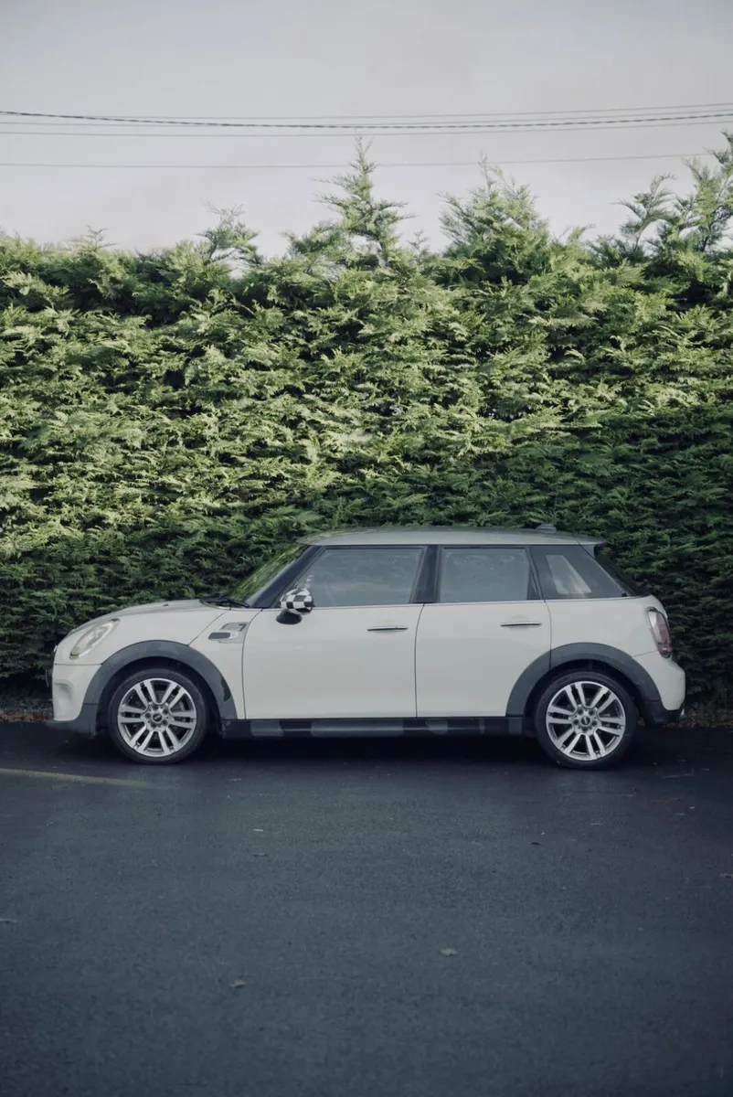 Mini Cooper 1.5 D 5dr 2017 With Full Service Histo - Image 2