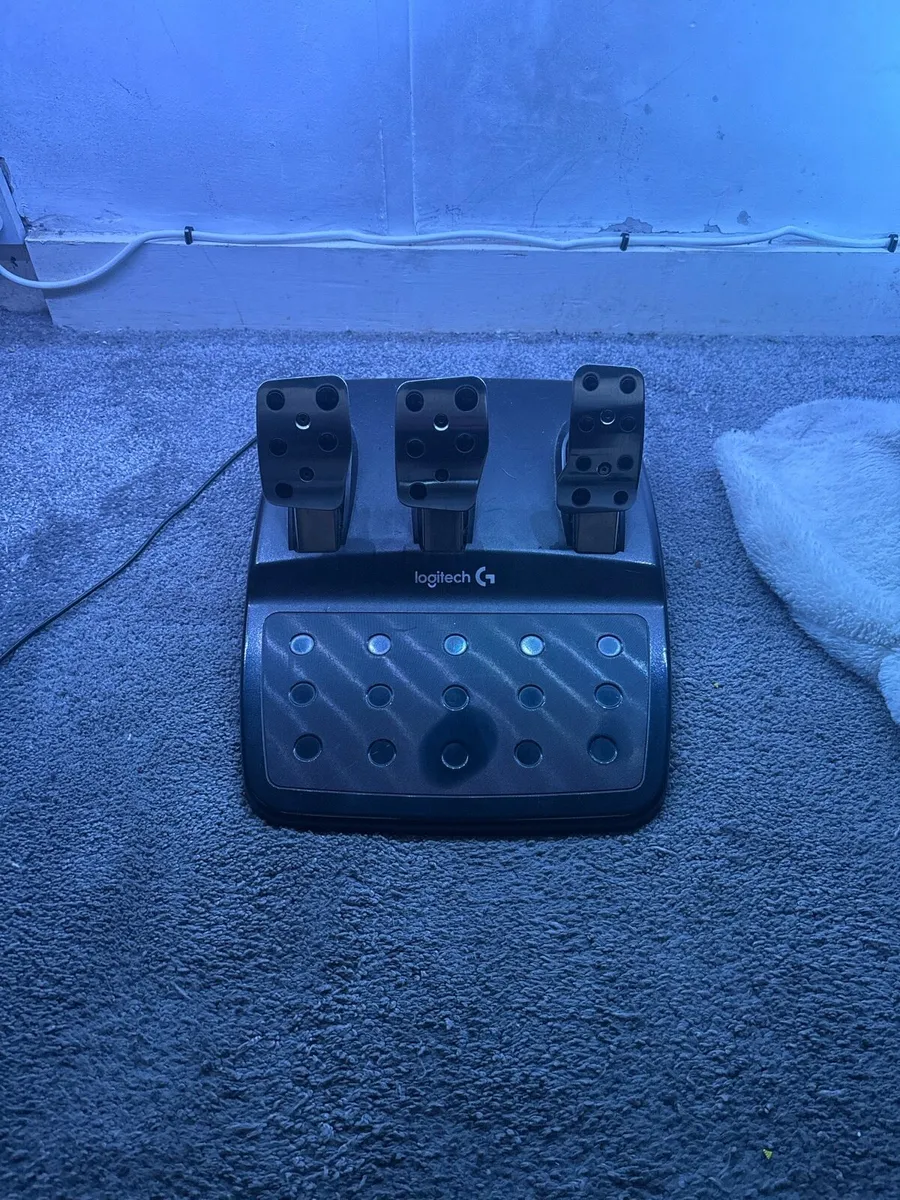 Logitech g920 - Image 2