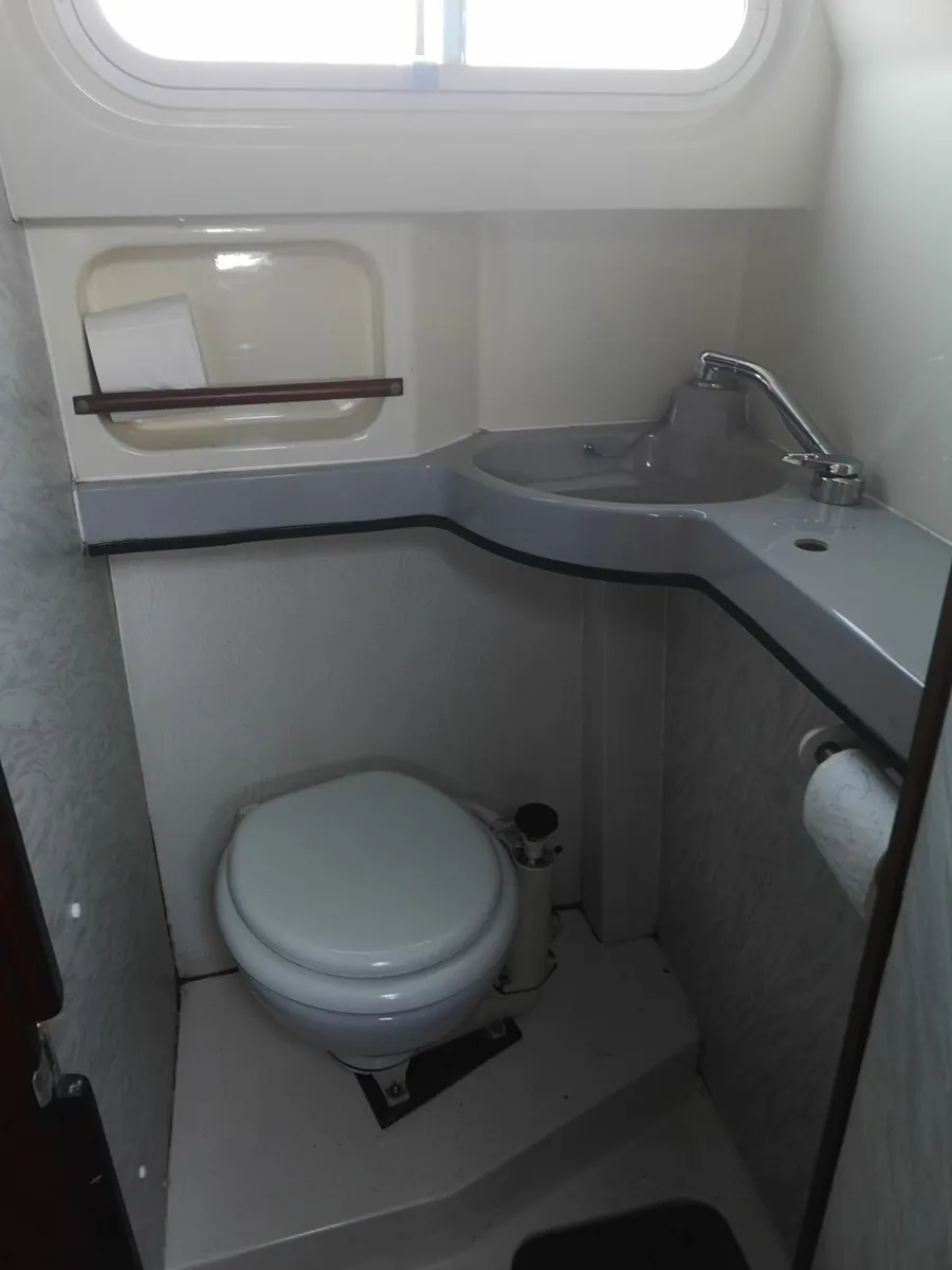 Sealine 218 - Image 2