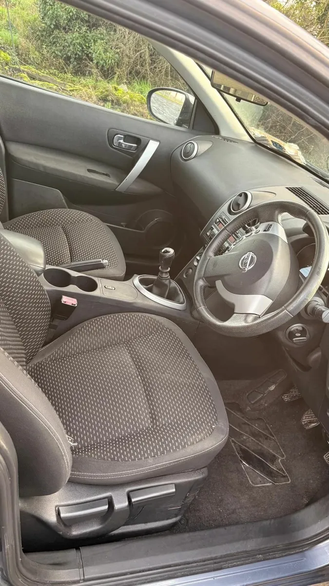 Nissan Qashqai 2008 - Image 4