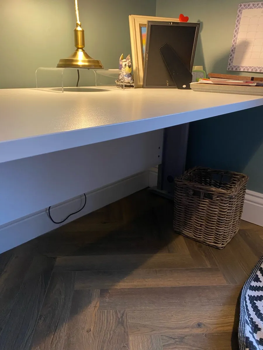 Office Desk. - Image 2