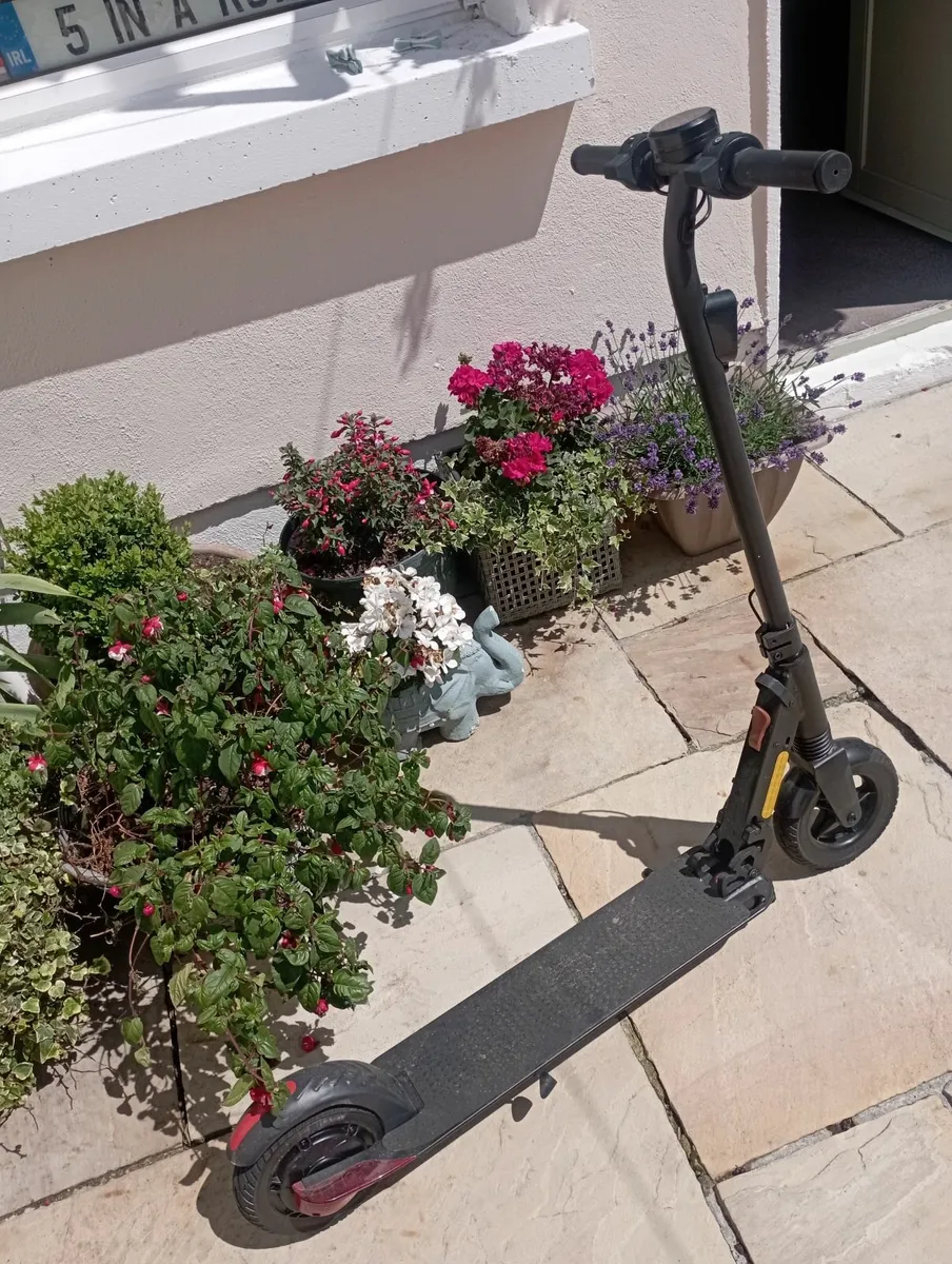 Electric scooter - Image 4