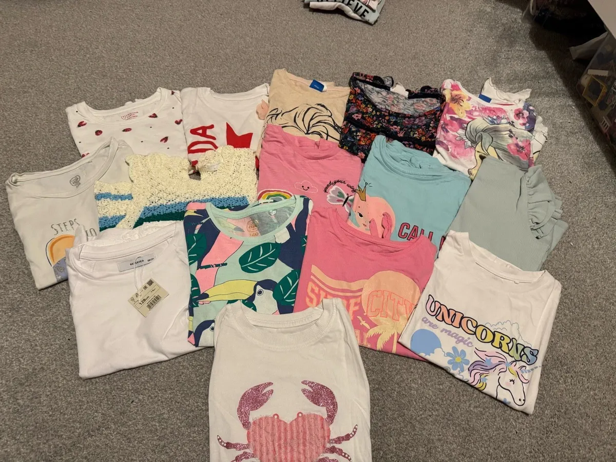 ~ 90 items Bundle clothes for a 6 yeas old girl - Image 2