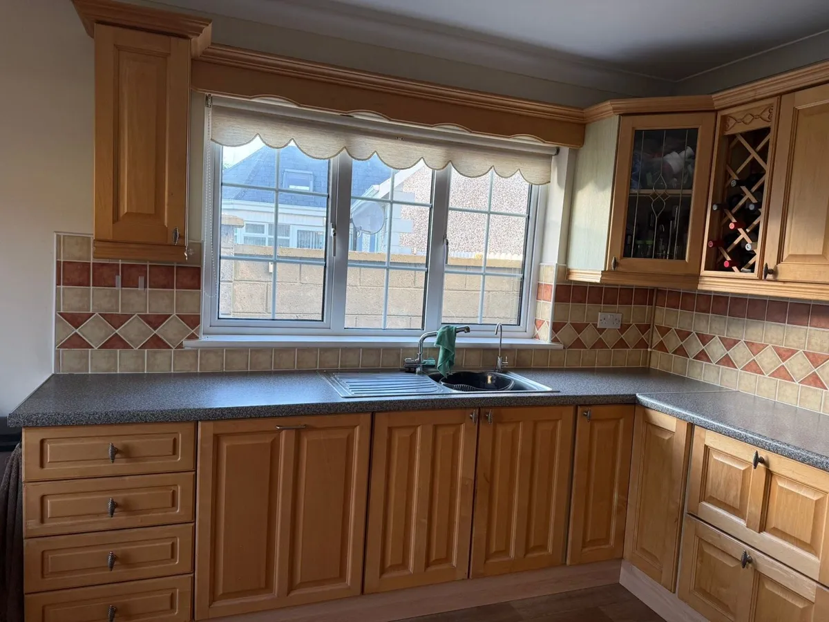 Kitchen units - Image 4