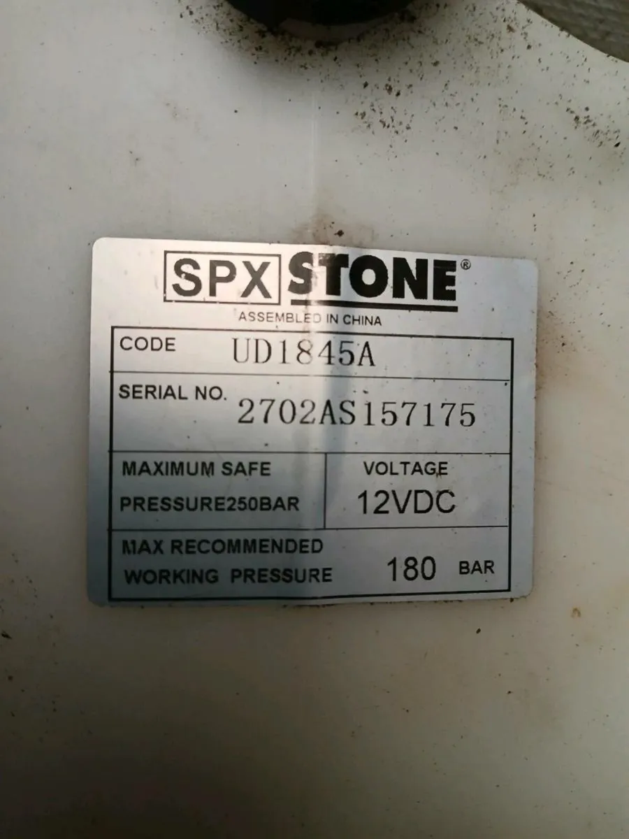 12v  hydraulic pump - Image 2