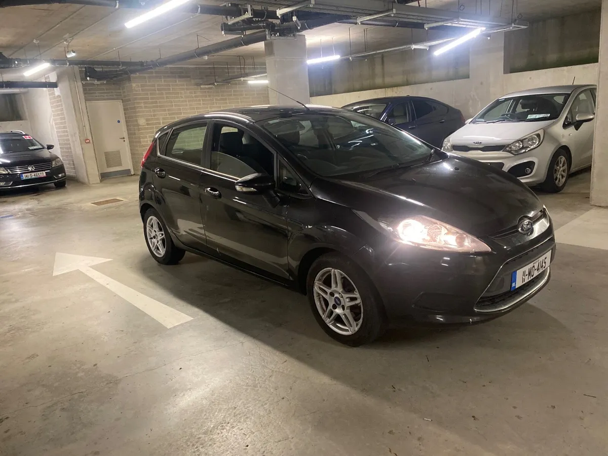 2011 Ford Fiesta nct 06/26 - Image 1