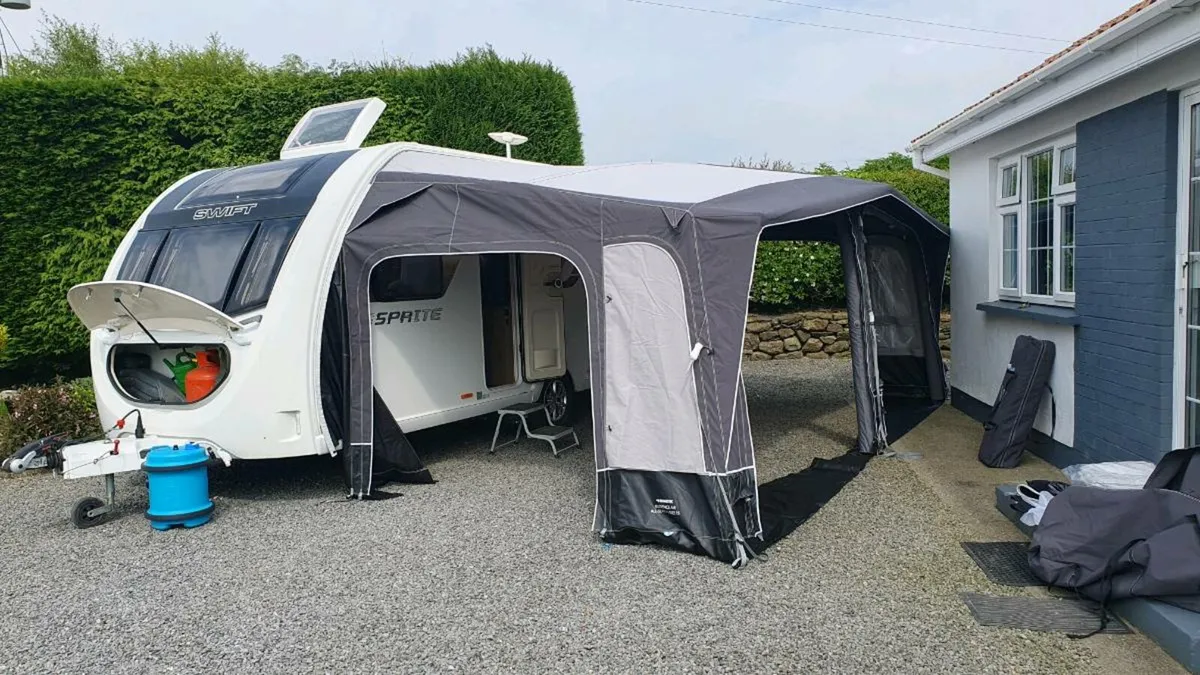 Caravan Air Awning - Image 2