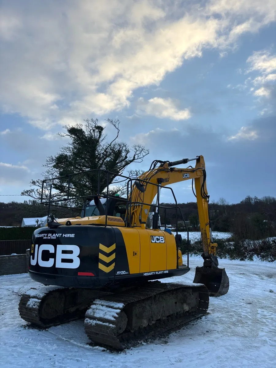 2019 JCB JS 130 - Image 4